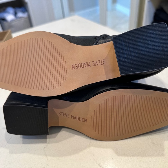 Dusty Bootie by Steve Madden - Picture 5 of 9